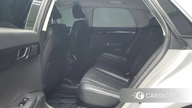 Hyundai Grandeur (GN7) id 4890337 из Кореи 17