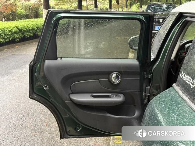 MINI CLUBMAN id 4242244 из Китая 27