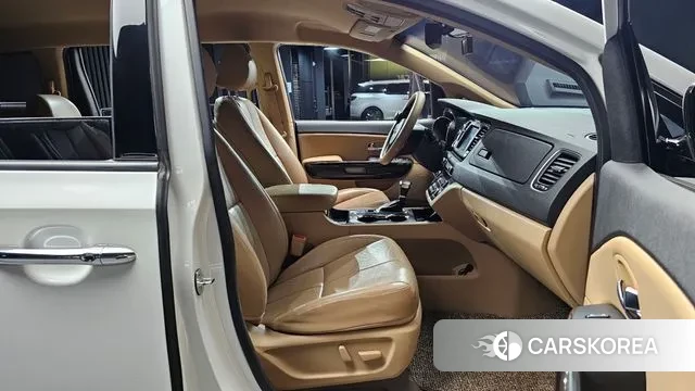 Kia The New Carnival id 3449158 из Кореи 20