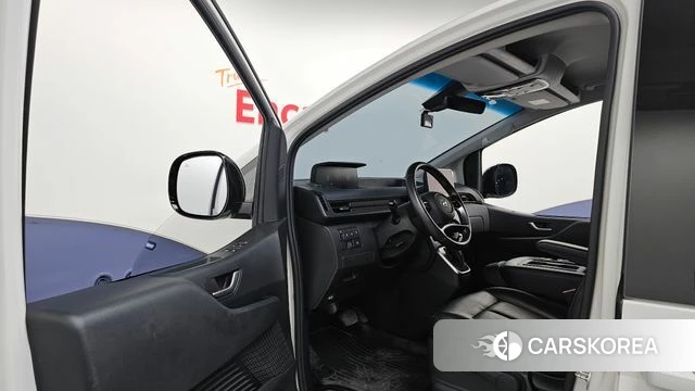 Hyundai Staria id 4202699 из Кореи 20