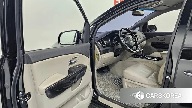 Kia The New Carnival id 4430420 из Кореи 20