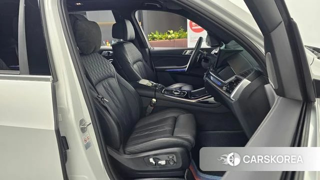 BMW X7 (G07) id 4548835 из Кореи 33