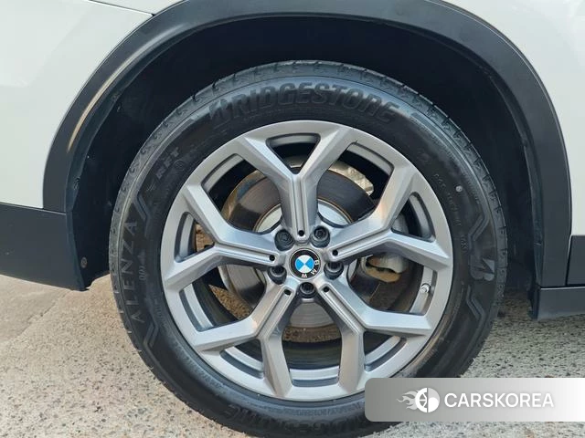 BMW X3 id 3857796 из Китая 16