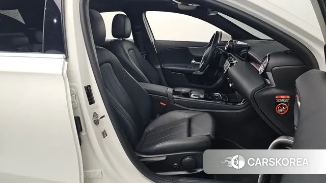 Mercedes-Benz A-Class W177 id 3621842 из Кореи 20