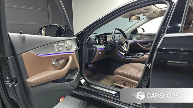 Mercedes-Benz E-Class W213 id 4447341 из Кореи 32