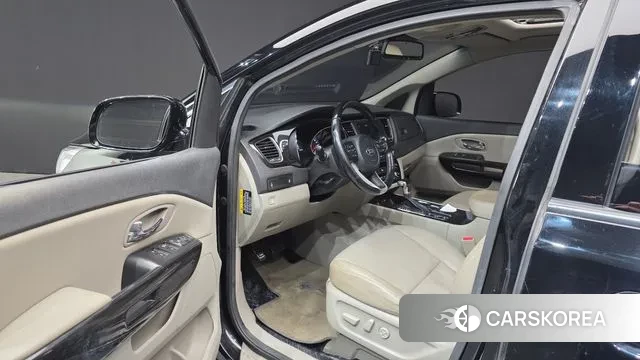 Kia The New Carnival id 3612630 из Кореи 20