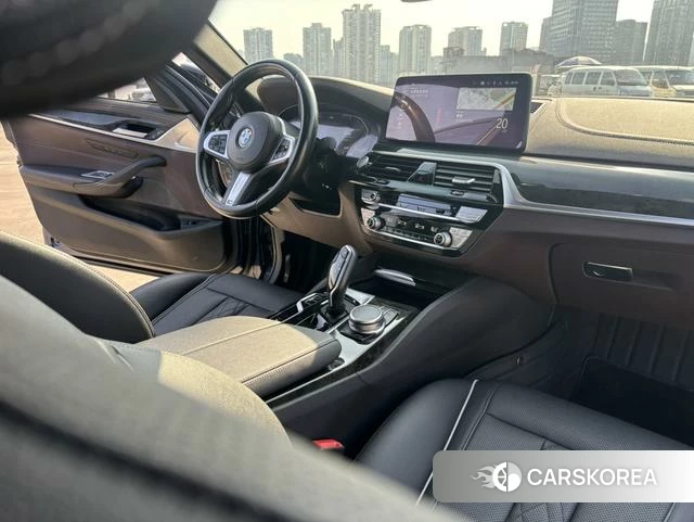 BMW 5 series id 4348833 из Китая 17