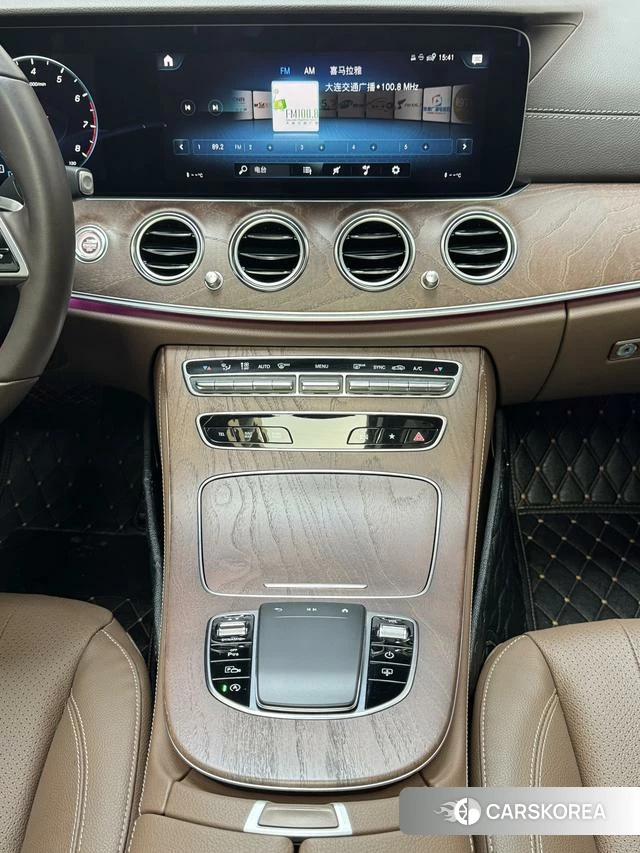 Mercedes-Benz E-class id 4236580 из Китая 15
