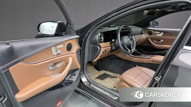 Mercedes-Benz E-Class W213 id 3777492 из Кореи 20