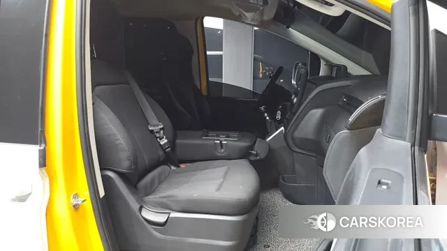 Hyundai Staria id 2901115 из Кореи 20