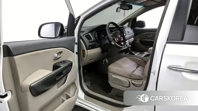 Kia The New Carnival id 3039374 из Кореи 20