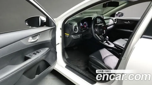 Kia Come New K3 id 2908144 из Кореи 20