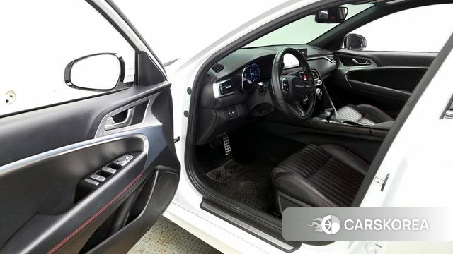 Genesis The New G70 id 3843381 из Кореи 20