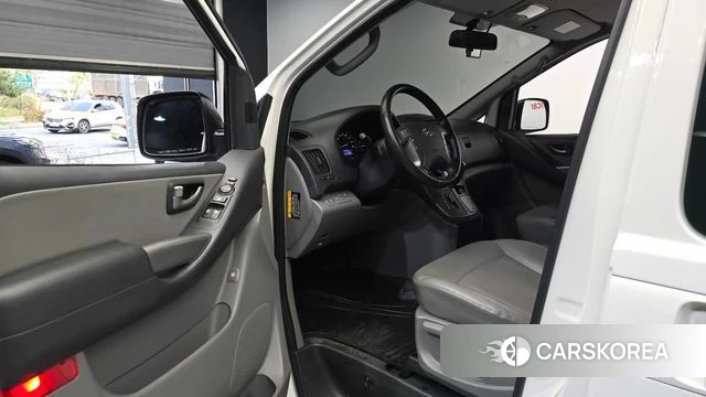 Hyundai The New Grand Starex id 3924053 из Кореи 20