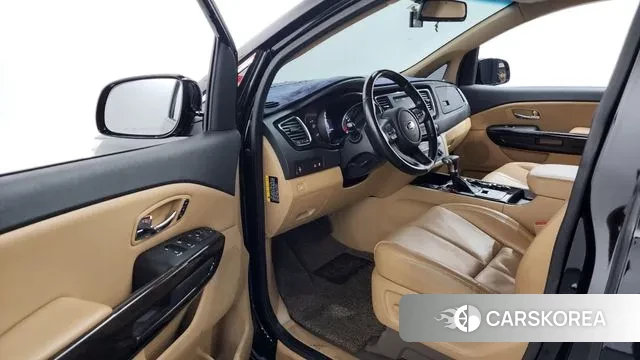 Kia The New Carnival id 3747822 из Кореи 20