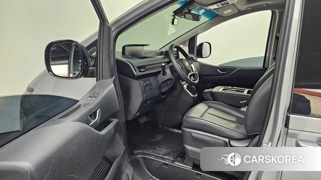 Hyundai Staria id 3831215 из Кореи 20