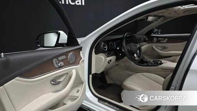 Mercedes-Benz E-Class W213 id 4850161 из Кореи 37