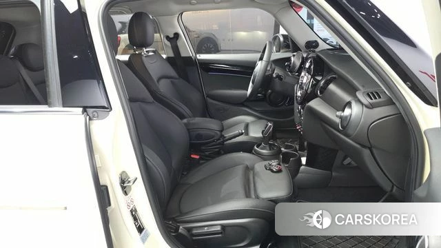 Mini Cooper S id 4763931 из Кореи 30