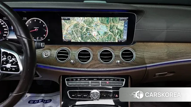 Mercedes-Benz E-Class W213 id 3718510 из Кореи 20