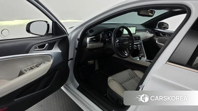 Genesis The New G70 Shooting Brake id 4905596 из Кореи 32
