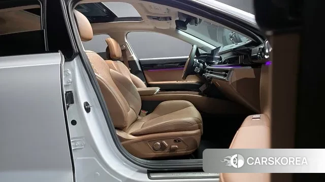 Hyundai Grandeur (GN7) id 3142221 из Кореи 20