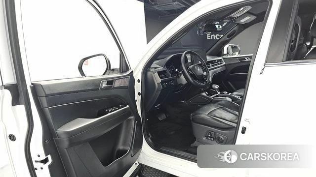 Ssangyong The New Rexton Sports Cannes id 4571546 из Кореи 31
