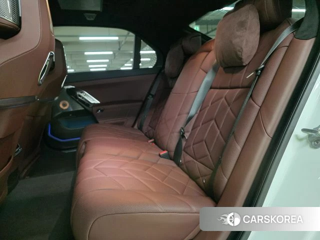 BMW 7 Series (G70) id 4194209 из Кореи 20