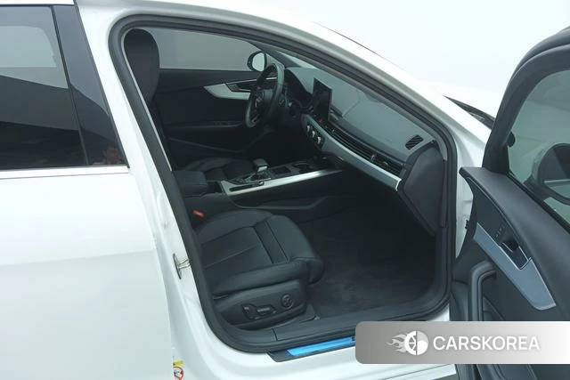 Audi A4L id 4213288 из Китая 17