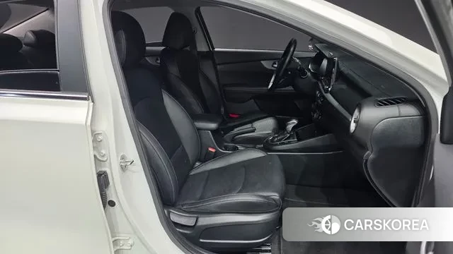 Kia Come New K3 id 3754499 из Кореи 20