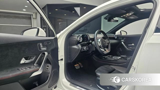Mercedes-Benz A-Class W177 id 4702591 из Кореи 31