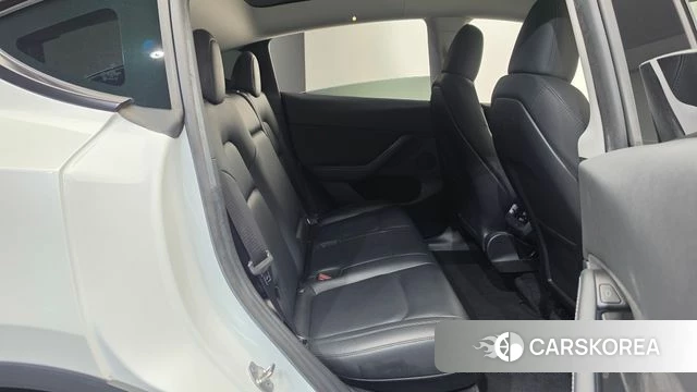 Tesla Model Y id 4847925 из Кореи 37