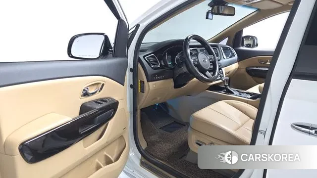 Kia The New Carnival id 3728657 из Кореи 20