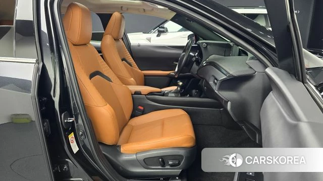 Lexus UX250h id 4196790 из Кореи 31