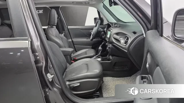 Jeep Renegade id 3023969 из Кореи 20