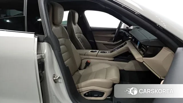 Porsche Taycan id 3702003 из Кореи 20