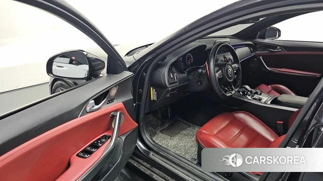 Kia Stinger id 4937013 из Кореи 31