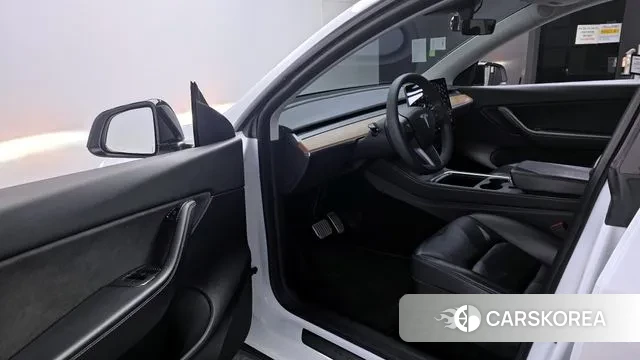 Tesla Model Y id 3660554 из Кореи 20