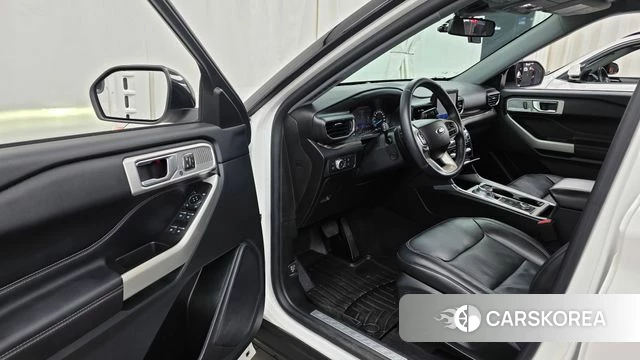 Ford Explorer 6th Generation id 4423304 из Кореи 31