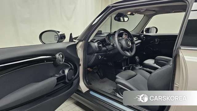 Mini Cooper id 4682527 из Кореи 31