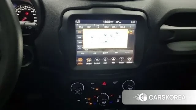 Jeep Renegade id 3055095 из Кореи 18