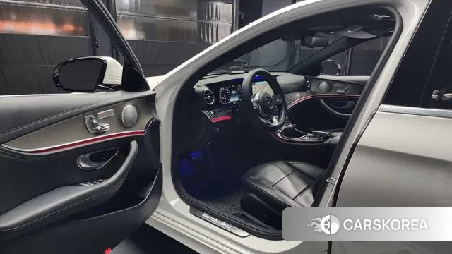 Mercedes-Benz E-Class W213 id 3573722 из Кореи 20