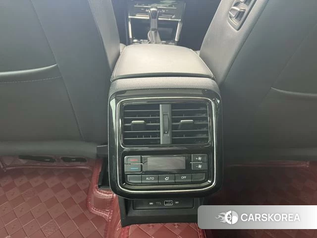 Volkswagen Passat id 4359529 из Китая 13