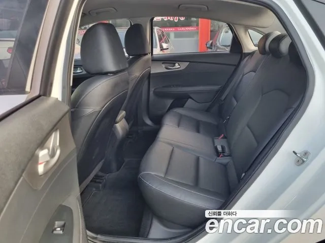 Kia Come New K3 id 2887117 из Кореи 20