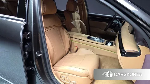 Genesis G90 (RS4) id 3752007 из Кореи 20