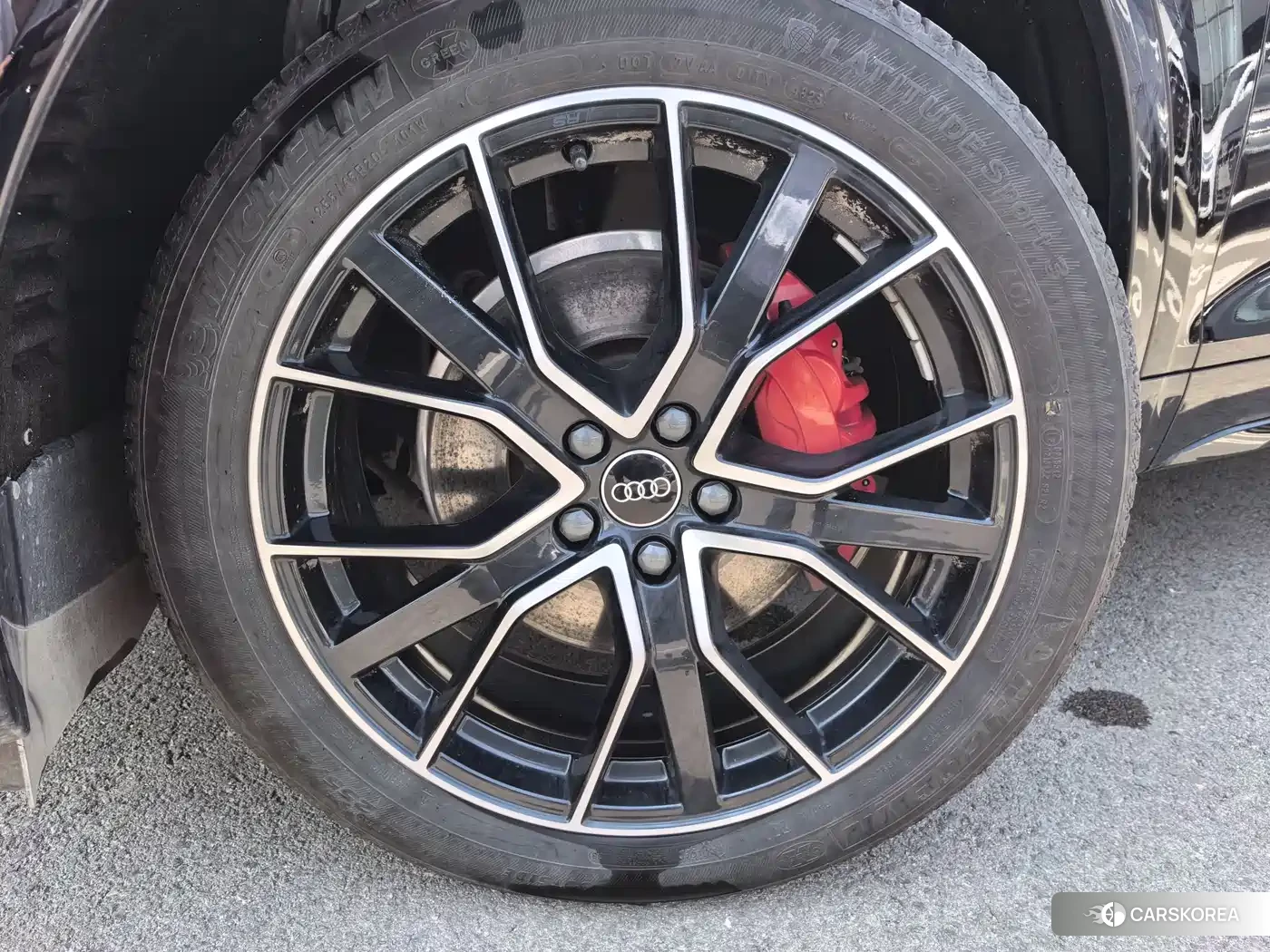 Audi Q5L id 4601032 из Китая 16
