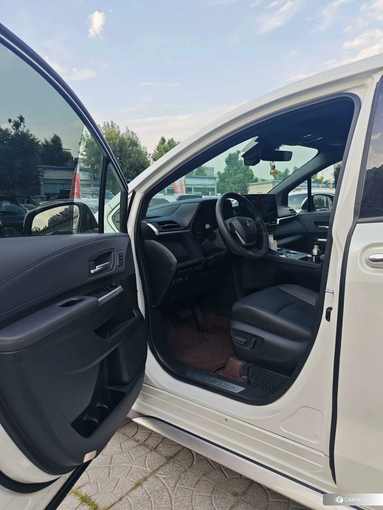Toyota Granvia id 4513576 из Китая 19