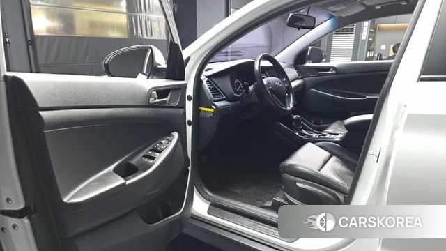 Hyundai All New Tucson id 4483314 из Кореи 20