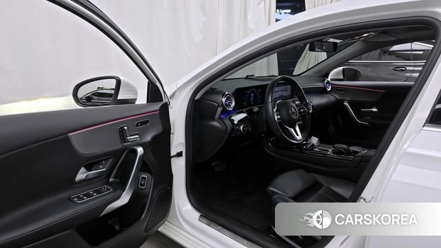 Mercedes-Benz A-Class W177 id 3820315 из Кореи 20