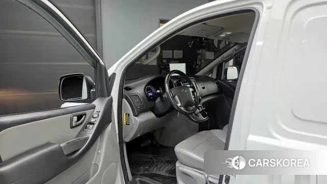 Hyundai The New Grand Starex id 3156617 из Кореи 20