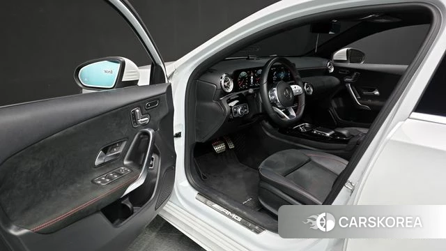 Mercedes-Benz A-Class W177 id 4362335 из Кореи 29